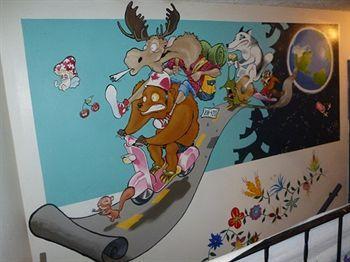 Kelowna International Hostel Exterior photo